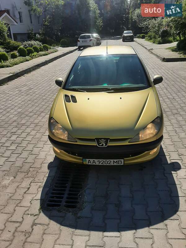 Peugeot 206 2003