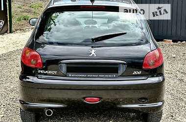 Хэтчбек Peugeot 206 2006 в Стрые