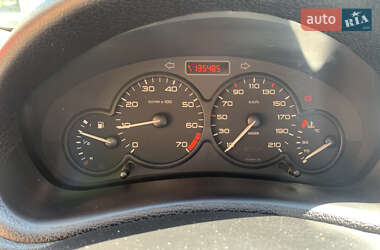 Седан Peugeot 206 2007 в 