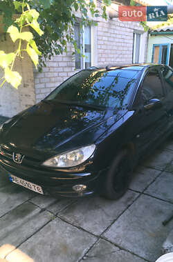 Хэтчбек Peugeot 206 2007 в 