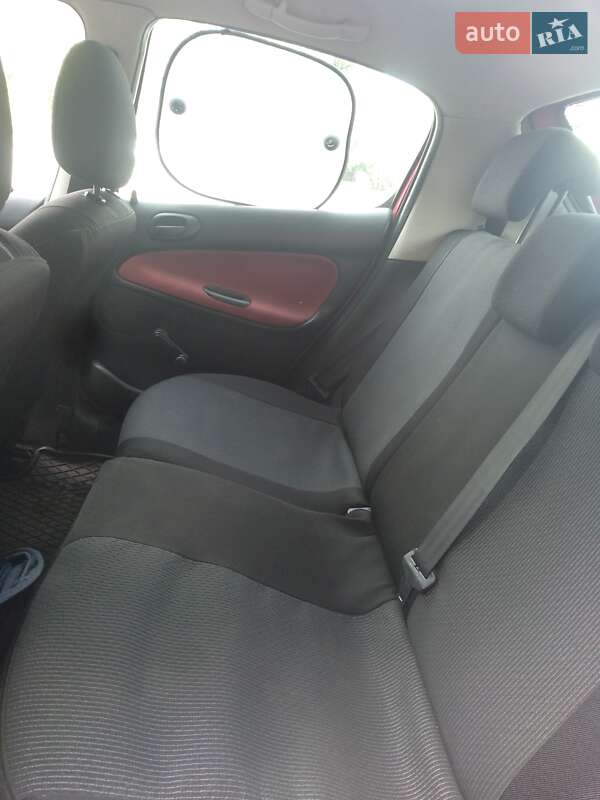 Хэтчбек Peugeot 206 2005 в Черкассах