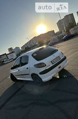 Хэтчбек Peugeot 206 2008 в Киеве