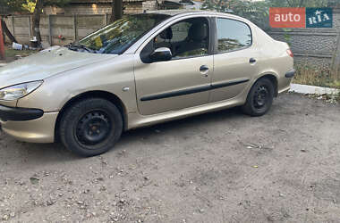 Седан Peugeot 206 2009 в Днепре