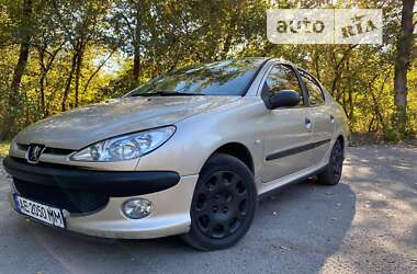 Седан Peugeot 206 2007 в Днепре