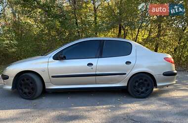 Седан Peugeot 206 2007 в 