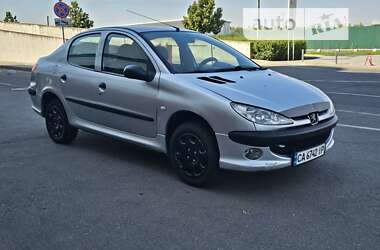 Хетчбек Peugeot 206 2007 в Києві