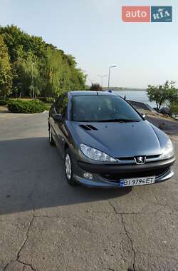 Седан Peugeot 206 2007 в Кременчуге