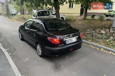 Седан Peugeot 206 2009 в 