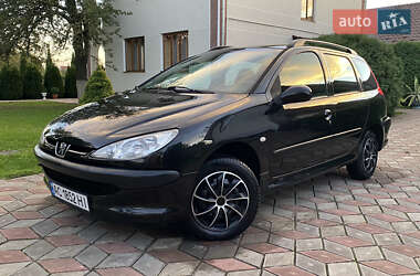 Универсал Peugeot 206 2004 в Коломые