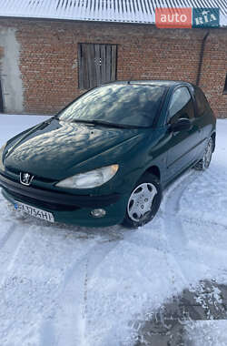 Хетчбек Peugeot 206 2000 в Скалаті