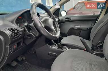 Седан Peugeot 206 2007 в Чернігові