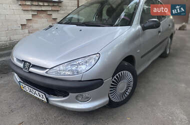 Седан Peugeot 206 2008 в Луцке