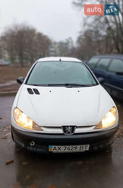 Хетчбек Peugeot 206 2002 в Харкові