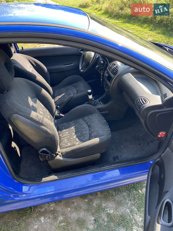 Хэтчбек Peugeot 206 2001 в Чемеровцах фото 8 Хэтчбек Peugeot 206 2001 в Чемеровцах