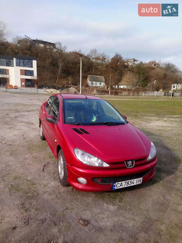 Седан Peugeot 206 2008 в 