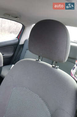 Седан Peugeot 206 2008 в 