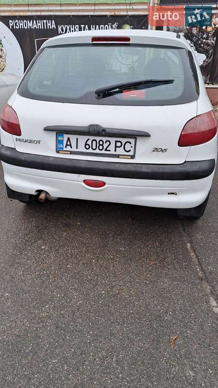 Хетчбек Peugeot 206 2002 в Борисполі