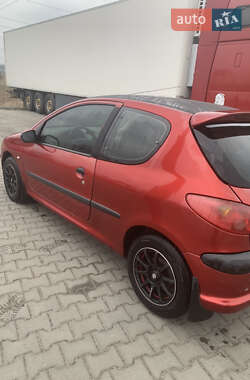 Хетчбек Peugeot 206 2007 в Києві