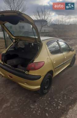 Хэтчбек Peugeot 206 2005 в Львове