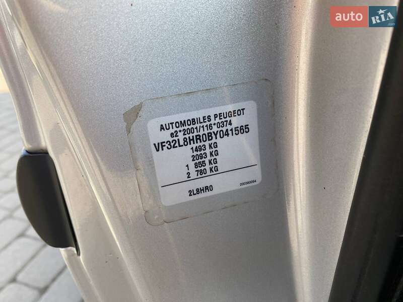 Хетчбек Peugeot 206 2011 в Львові фото 20 Хетчбек Peugeot 206 2011 в Львові