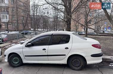 Седан Peugeot 206 2007 в Киеве