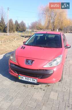 Хэтчбек Peugeot 206 2011 в Здолбунове