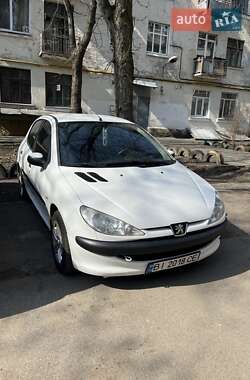 Седан Peugeot 206 2008 в 