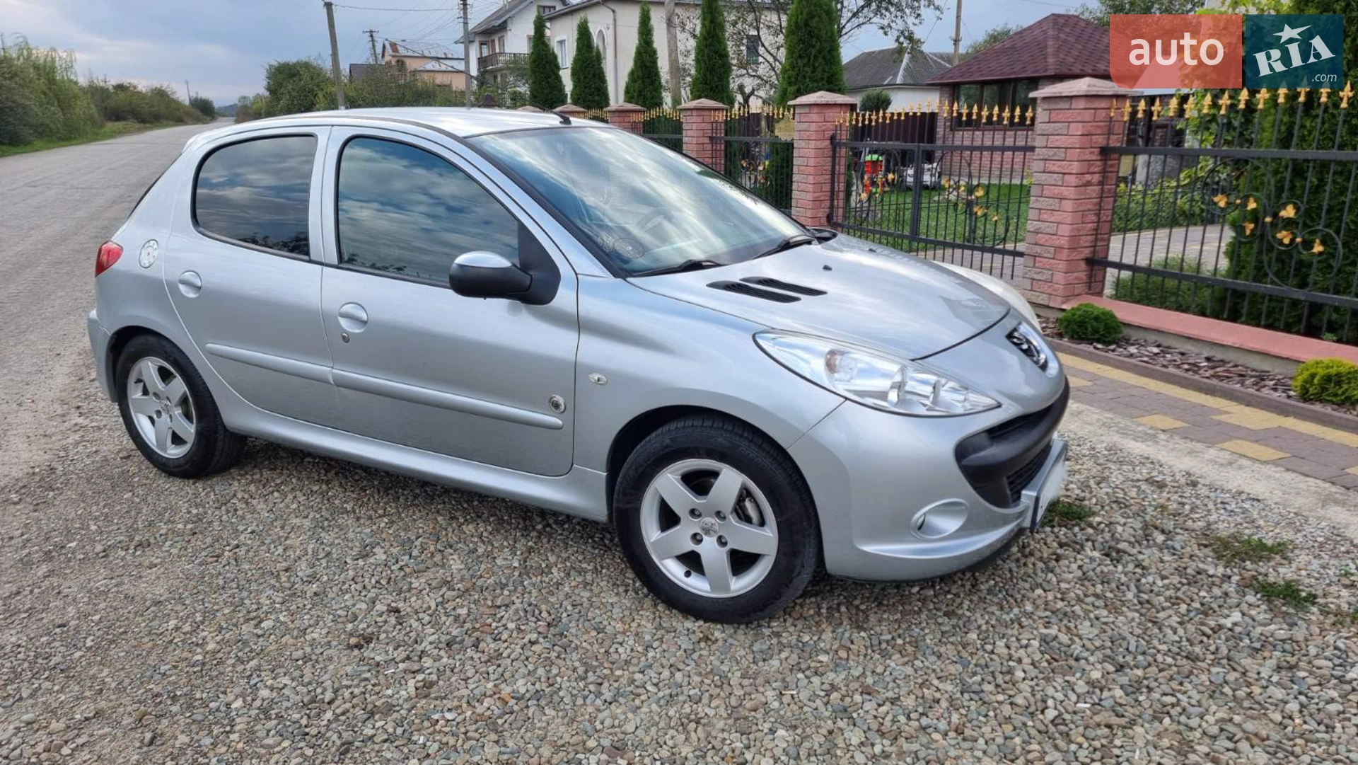 2012 Peugeot 206 - фото 1
