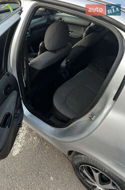 Седан Peugeot 206 2007 в 