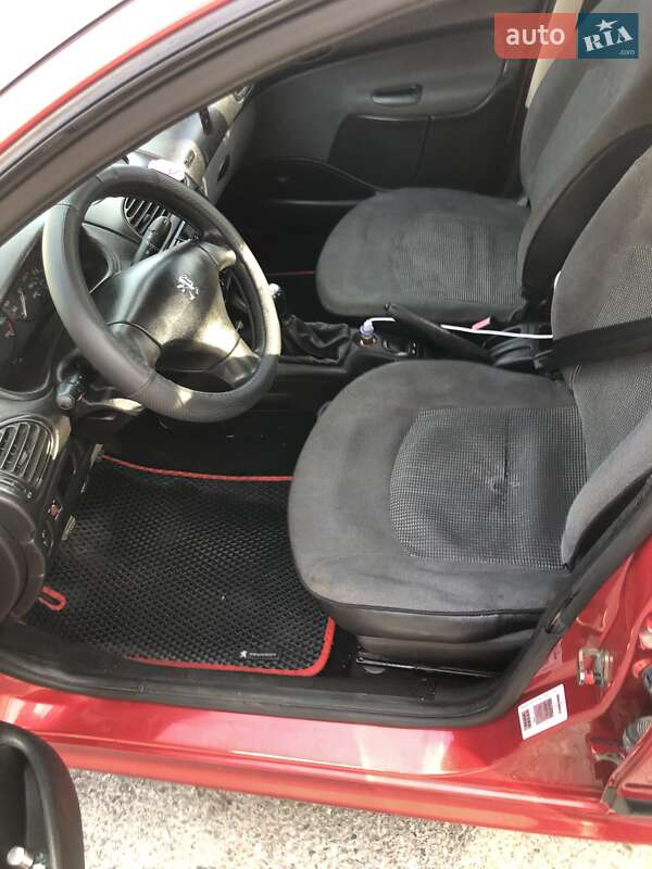 Седан Peugeot 206 2007 в Вінниці