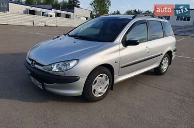 Универсал Peugeot 206 2005 в 
