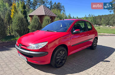 Хетчбек Peugeot 206 2005 в Маневичах