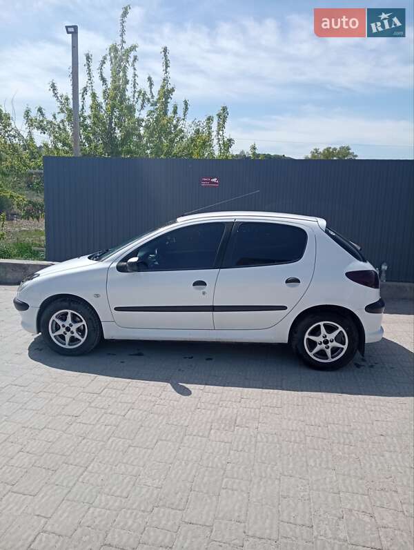 Хэтчбек Peugeot 206 2007 в Збараже фото 8 Хэтчбек Peugeot 206 2007 в Збараже