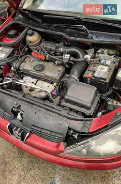Хэтчбек Peugeot 206 2007 в 