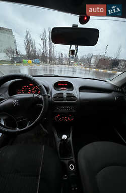 Седан Peugeot 206 2008 в 