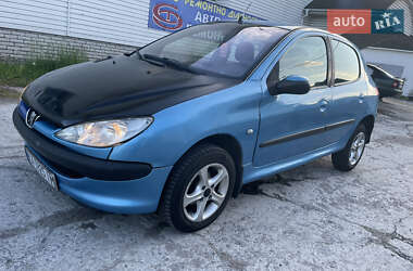 Хэтчбек Peugeot 206 2003 в Василькове