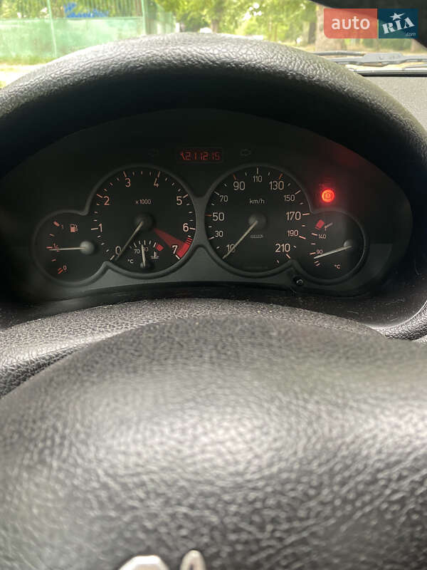 Хетчбек Peugeot 206 1999 в Херсоні