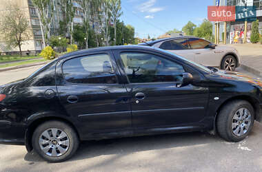 Седан Peugeot 206 2007 в 