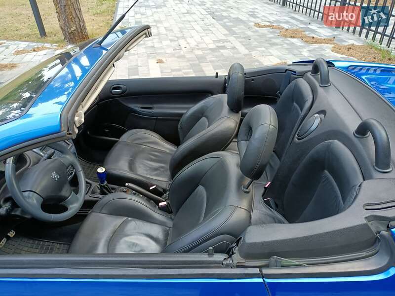 Кабриолет Peugeot 206 2002 в Ахтырке