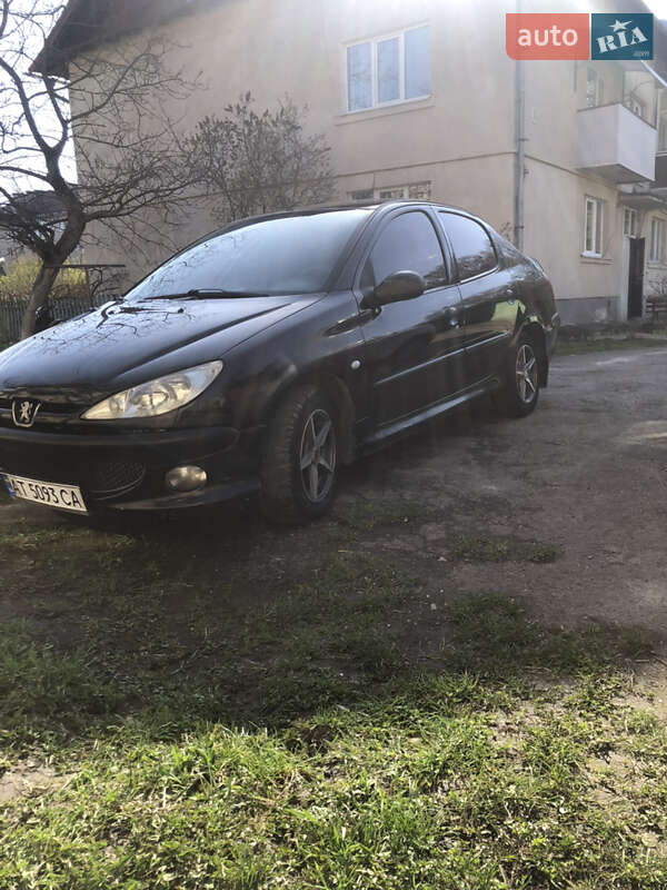 Седан Peugeot 206 2007 в Тлумаче