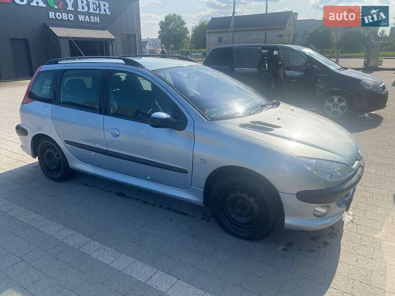 Peugeot 206 2002
