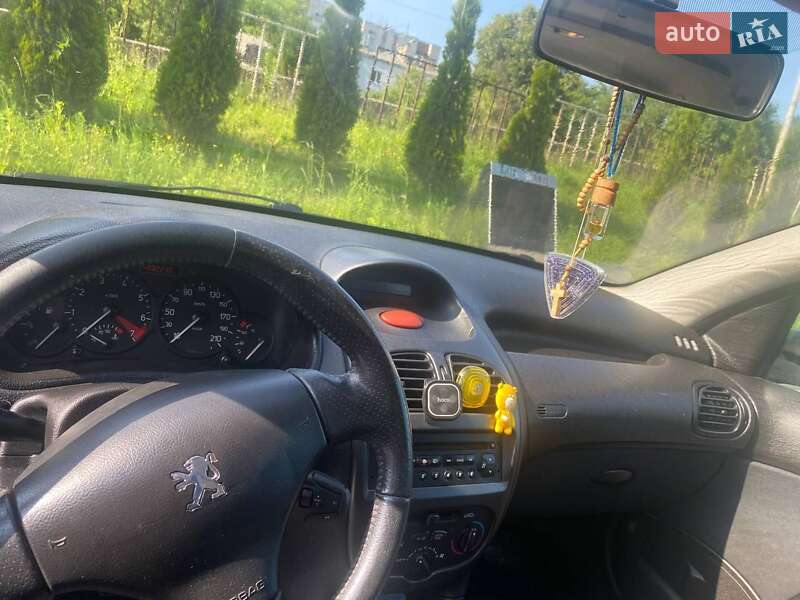 Универсал Peugeot 206 2002 в Дрогобыче фото 11 Универсал Peugeot 206 2002 в Дрогобыче