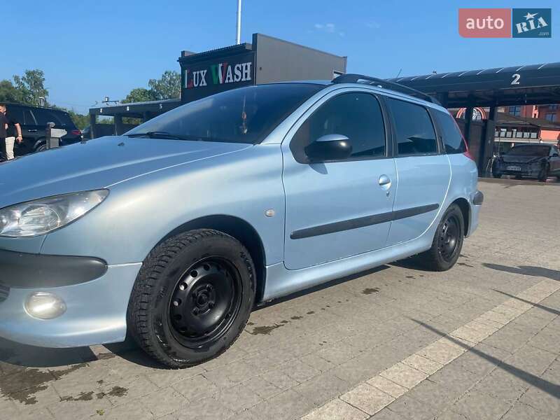 Универсал Peugeot 206 2002 в Дрогобыче фото 18 Универсал Peugeot 206 2002 в Дрогобыче