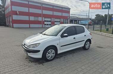 Хэтчбек Peugeot 206 2008 в Киеве