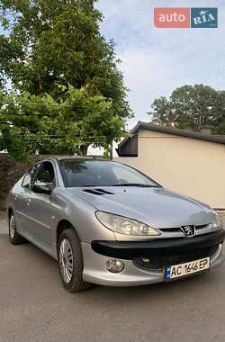 Седан Peugeot 206 2008 в Дубно