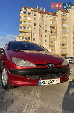 Хэтчбек Peugeot 206 2005 в Львове