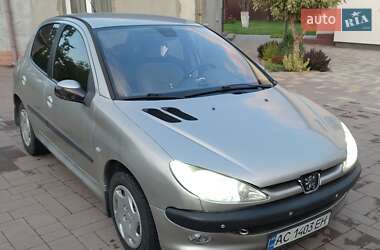 Хетчбек Peugeot 206 2004 в Луцьку