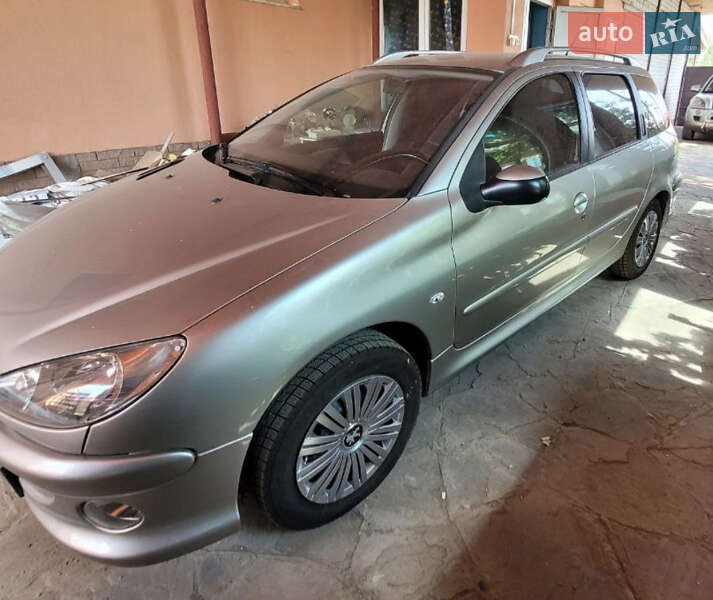 Peugeot 206 2005 Peugeot 206 2005