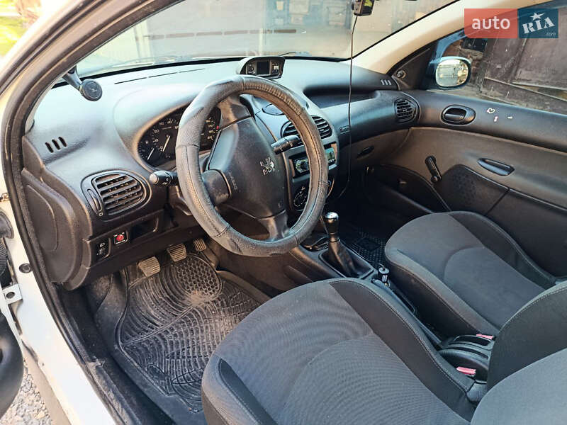 Хэтчбек Peugeot 206 2008 в Тернополе фото 12 Хэтчбек Peugeot 206 2008 в Тернополе