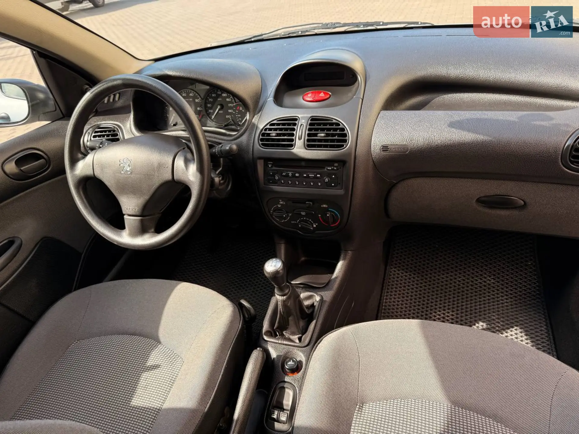 2010 Peugeot 206 - мініатюра 8